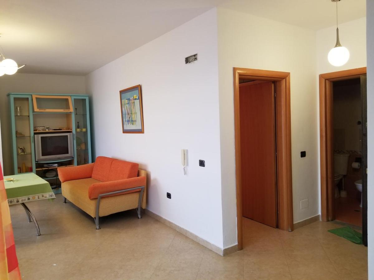 Dea Apartment Дуррес Екстер'єр фото