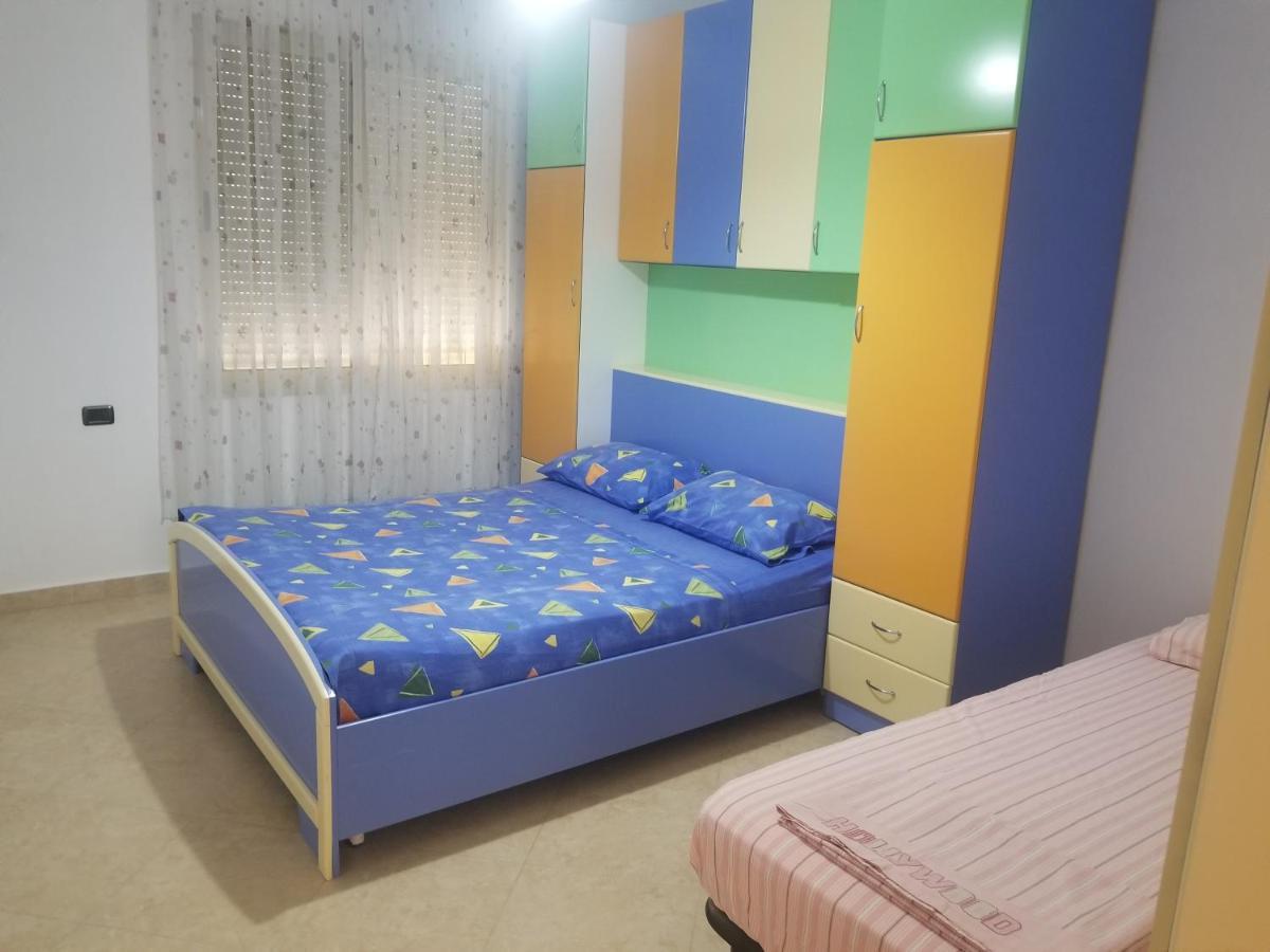 Dea Apartment Дуррес Екстер'єр фото